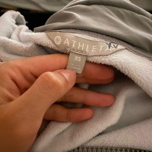 Athleta | Victory Primaloft Hoodie Light Grey Size XS - Picture 7 of 11